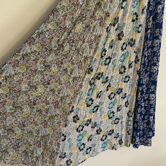 Free People Cherish boho floral patchwork viscose Maxi Skirt large - Picture 7 of 12